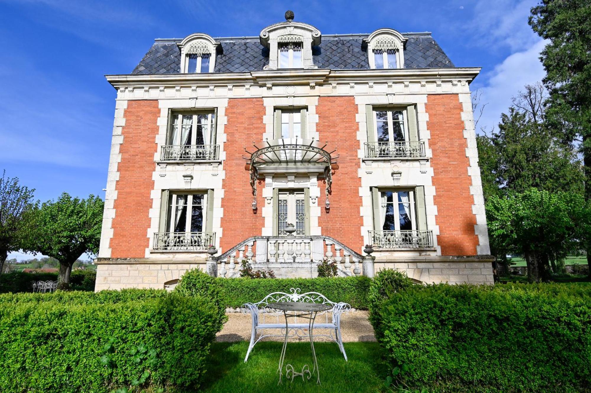 Chateau De La Chaix Saint-Christophe-en-Brionnais エクステリア 写真